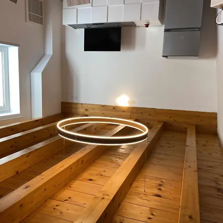 Palazzo Maggiore A Apartamento *